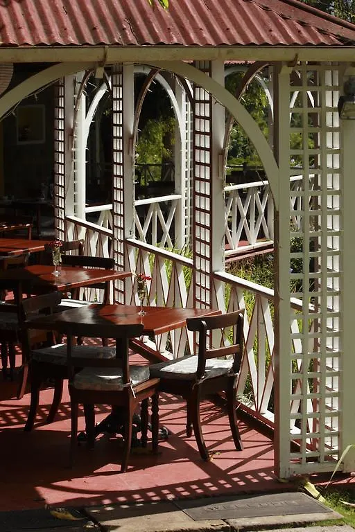 The Hermitage Inn Nevis Hotel