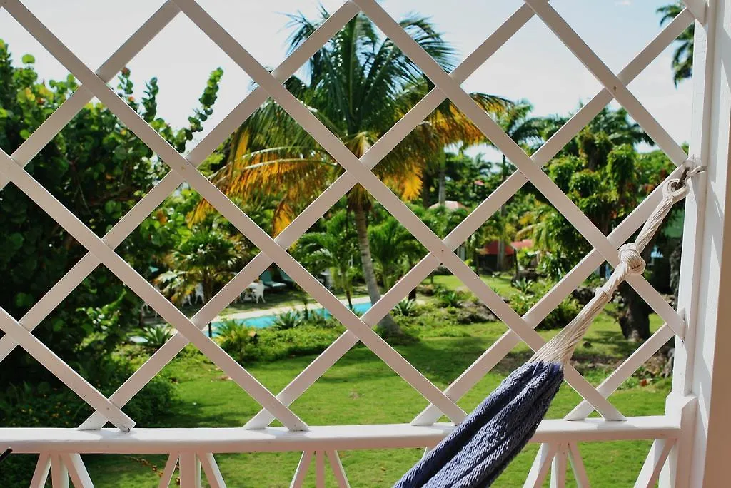 The Hermitage Inn Nevis Hotel